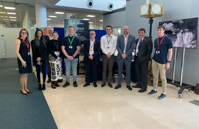 Stephen meets Leonardo apprentices in Basildon