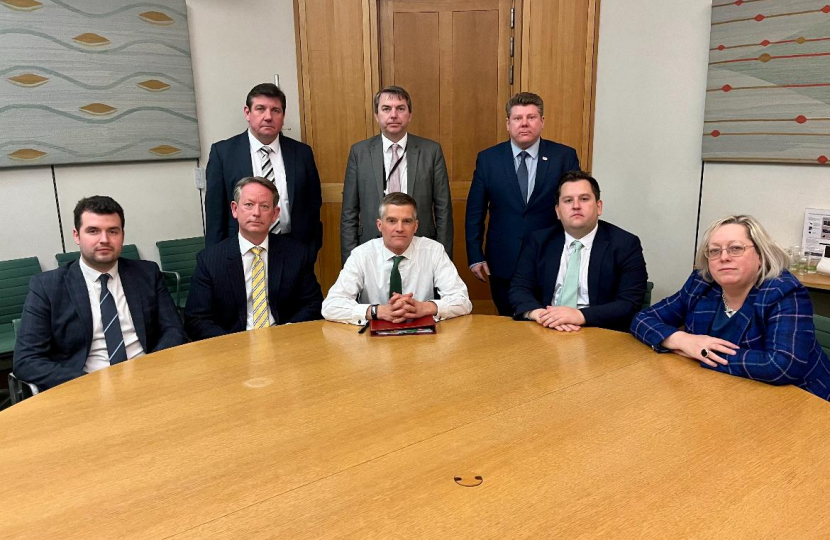 Stephen, along with other MPs from Outer London, meets with the Transport Secretary to press his concerns.